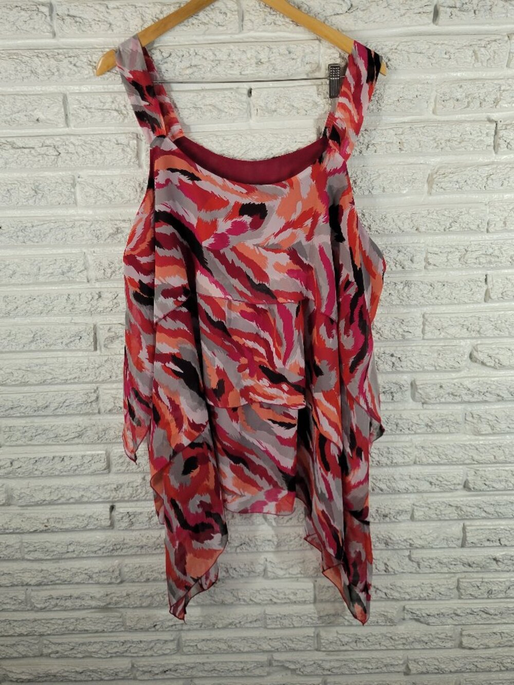 Fashion Bug Womens Swing Top 2X Pink Gray Watercolor Sleeveless Blouse WAT16E